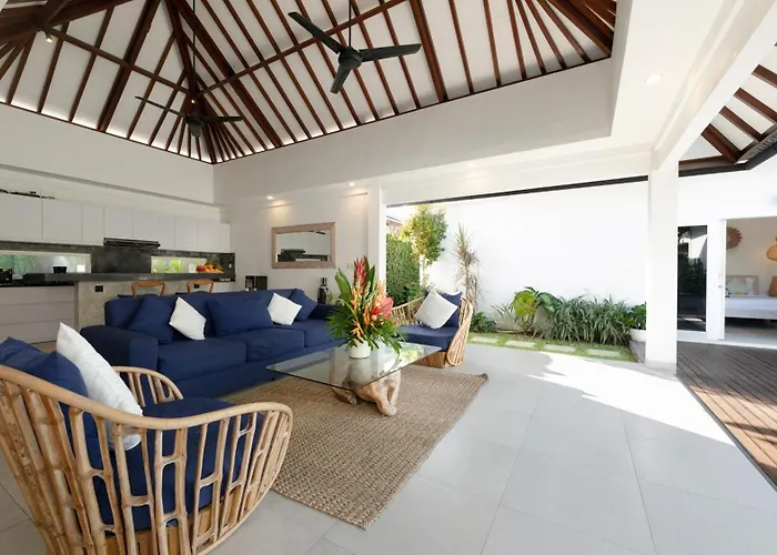 Hiburan 2 By Finder Villa Seminyak (Bali)