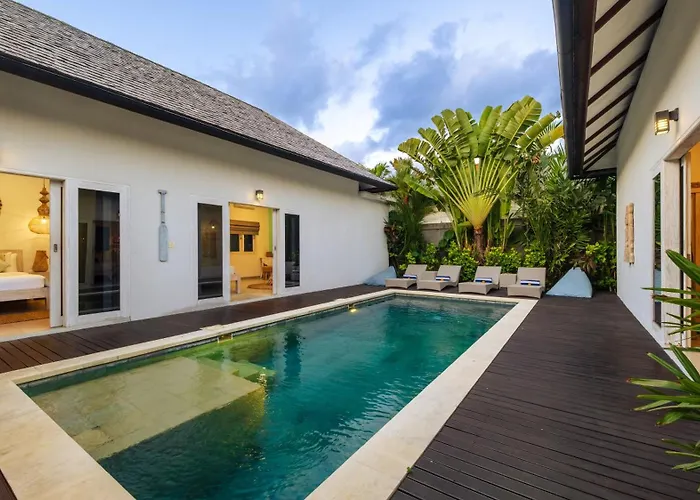 Hiburan 2 By Finder * Seminyak (Bali)