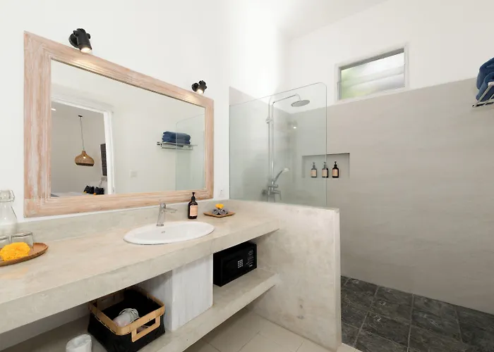 Villa Hiburan 2 By Finder